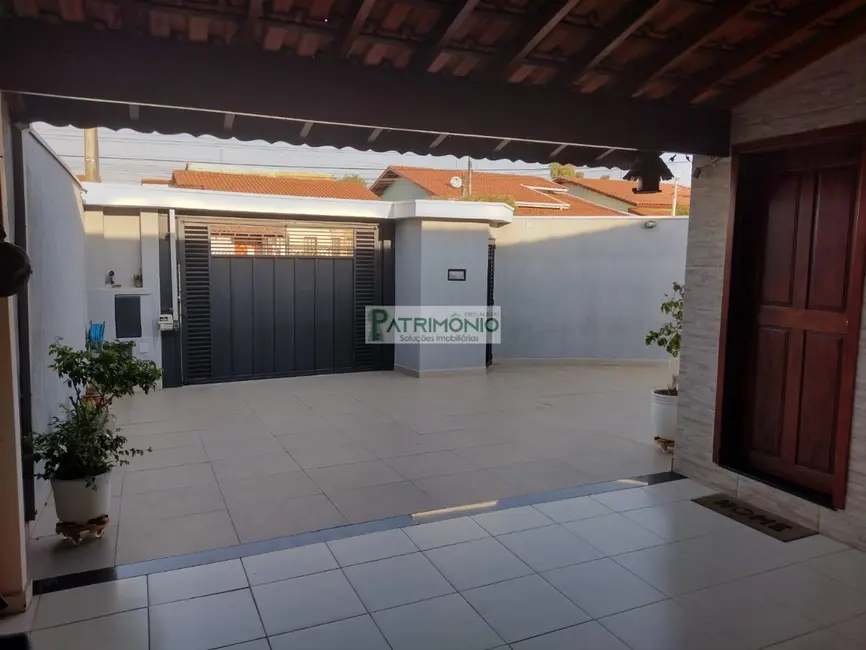 Foto 8 de Casa com 4 quartos à venda, 168m2 em Jaguariuna - SP