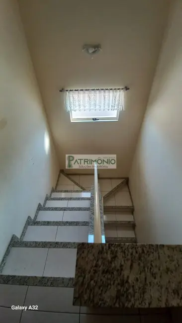Foto 4 de Casa com 4 quartos à venda, 289m2 em Jaguariuna - SP