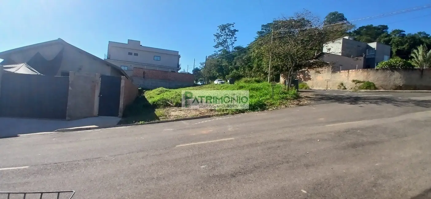 Foto 1 de Terreno / Lote à venda, 358m2 em Jaguariuna - SP