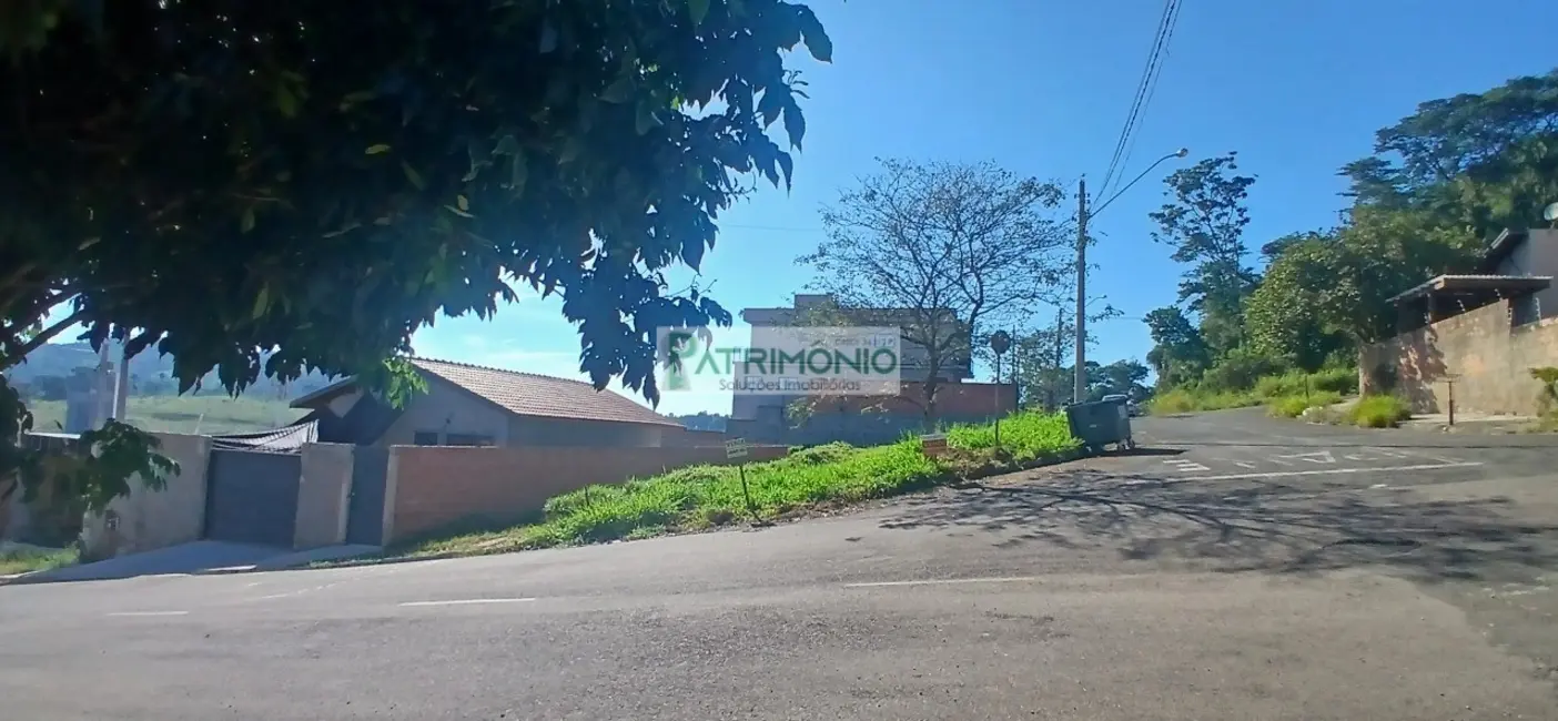 Foto 2 de Terreno / Lote à venda, 358m2 em Jaguariuna - SP