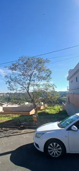 Foto 2 de Terreno / Lote à venda, 325m2 em Jaguariuna - SP