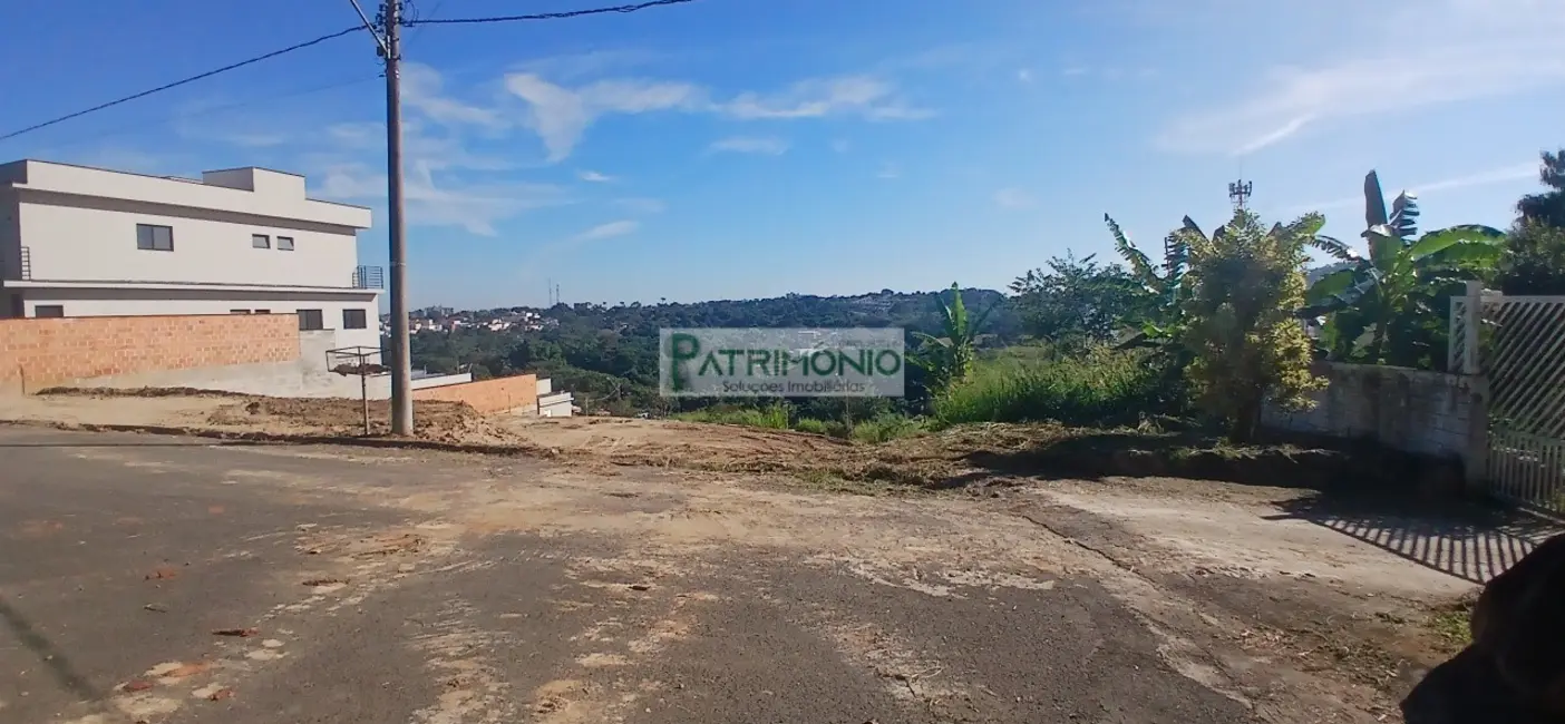 Foto 2 de Terreno / Lote à venda, 366m2 em Jaguariuna - SP
