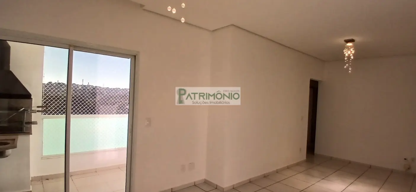 Foto 3 de Apartamento com 3 quartos à venda, 93m2 em Jaguariuna - SP