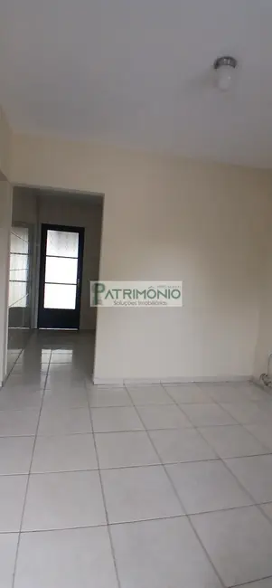 Foto 7 de Casa com 2 quartos à venda, 130m2 em Jaguariuna - SP