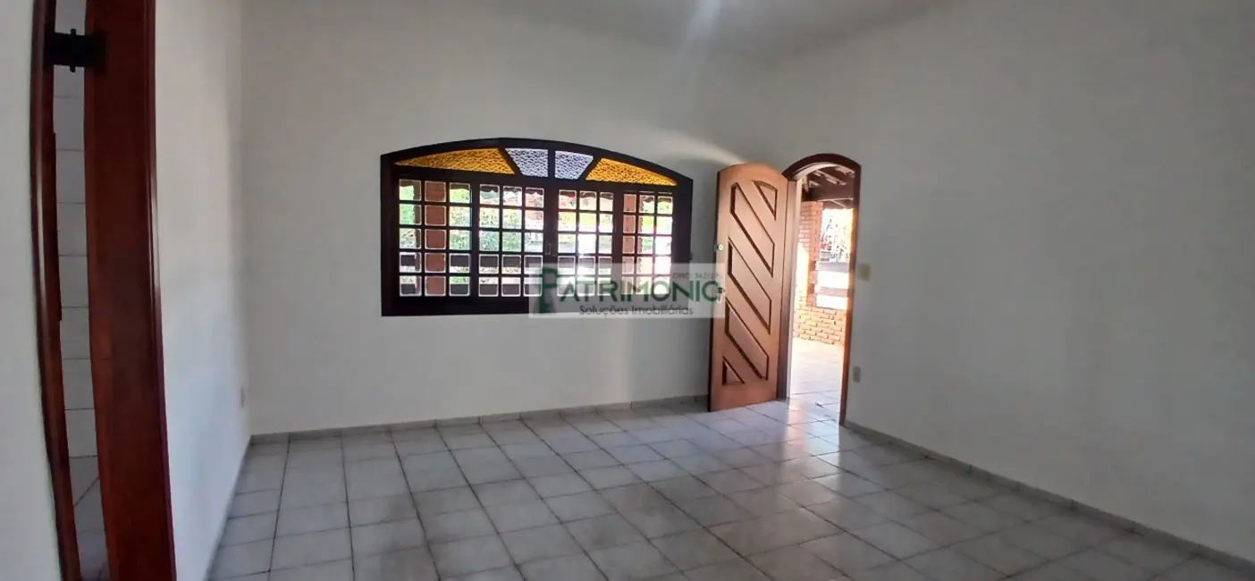 Chácara com 5 quartos à venda, 627m2 em Jaguariuna - SP - imagem 8 Foto 8 de Chácara com 5 quartos à venda, 627m2 em Jaguariuna - SP
