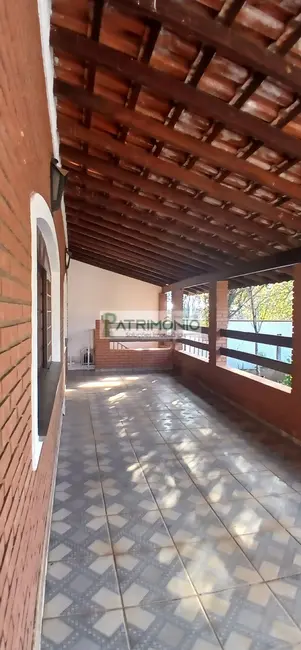 Chácara com 5 quartos à venda, 627m2 em Jaguariuna - SP - imagem 3 Foto 3 de Chácara com 5 quartos à venda, 627m2 em Jaguariuna - SP