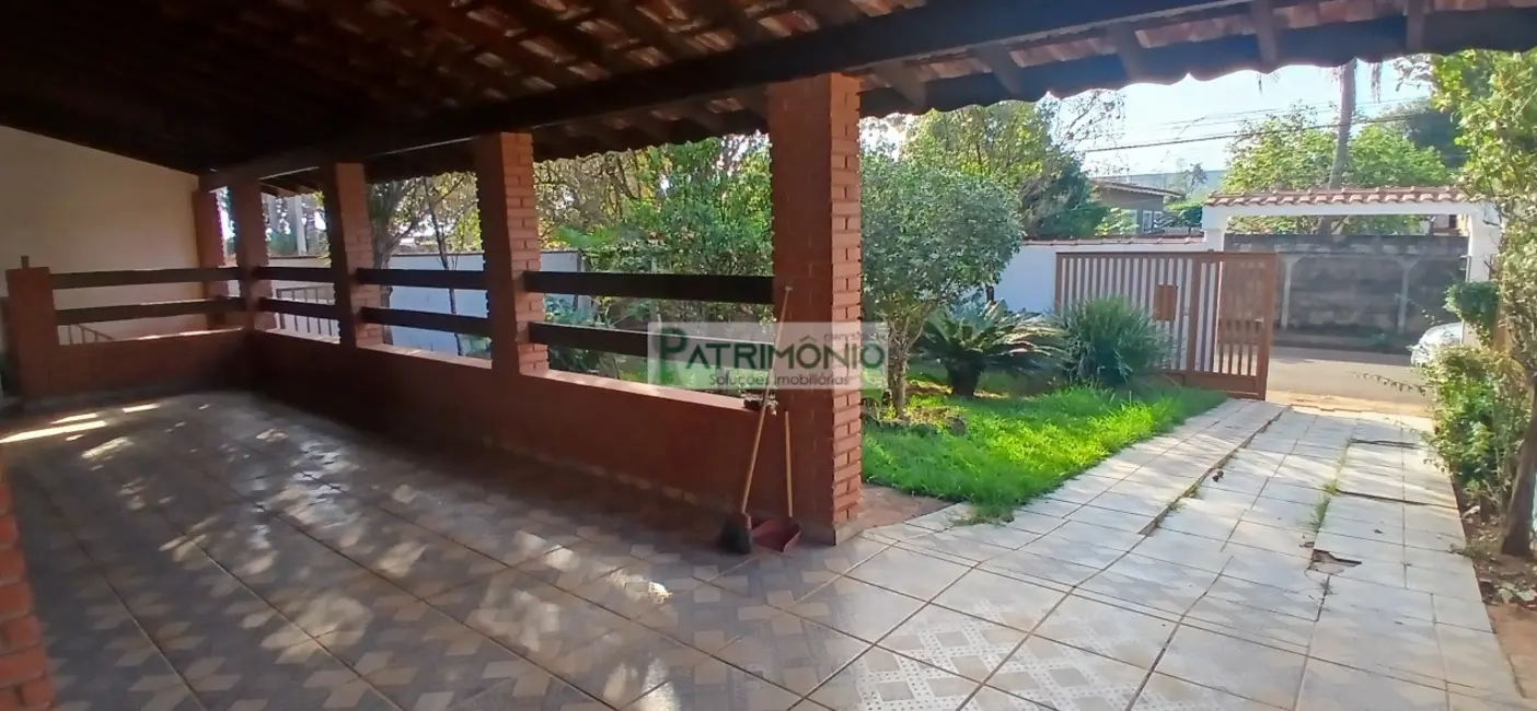 Chácara com 5 quartos à venda, 627m2 em Jaguariuna - SP - imagem 5 Foto 5 de Chácara com 5 quartos à venda, 627m2 em Jaguariuna - SP