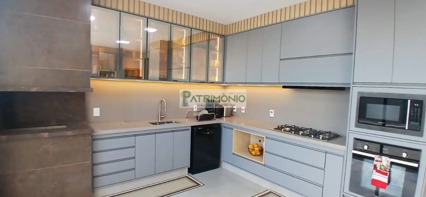 Foto 9 de Casa de Condomínio com 4 quartos à venda, 254m2 em Jaguariuna - SP