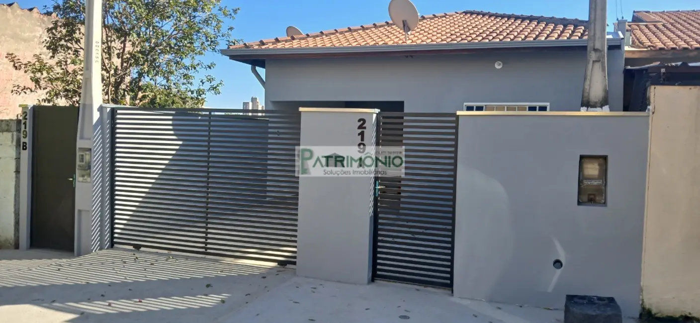 Foto 1 de Casa com 2 quartos para alugar, 100m2 em Jaguariuna - SP
