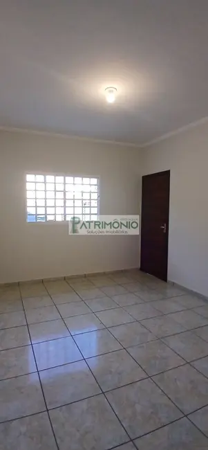 Foto 4 de Casa com 2 quartos para alugar, 100m2 em Jaguariuna - SP