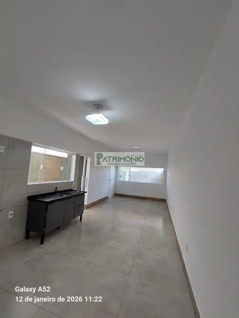 Foto 4 de Casa de Condomínio com 2 quartos à venda, 125m2 em Jaguariuna - SP