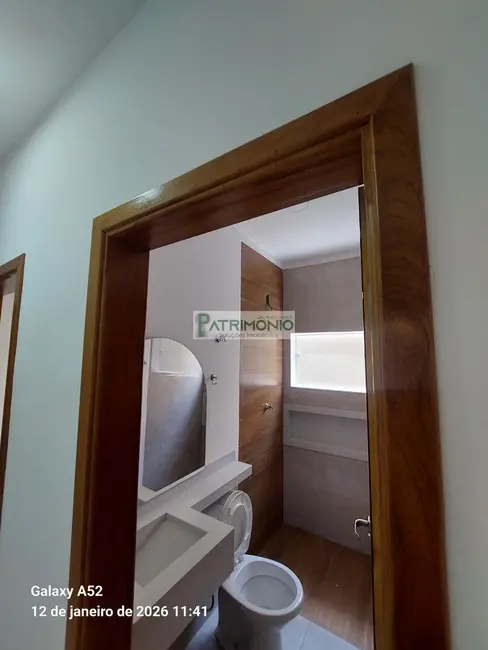 Foto 2 de Casa de Condomínio com 2 quartos à venda, 125m2 em Jaguariuna - SP