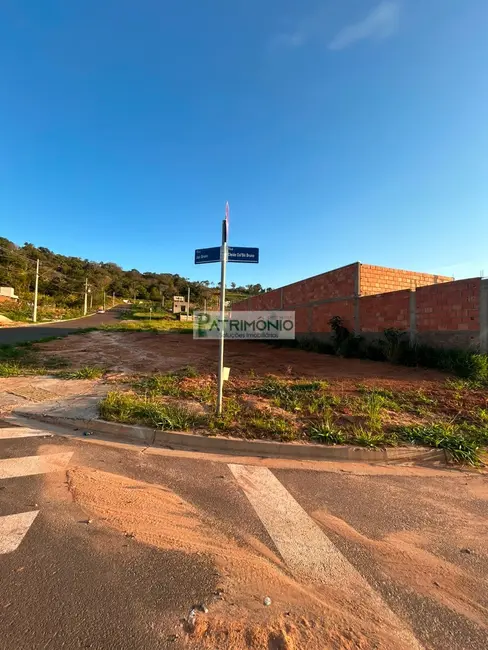 Foto 3 de Terreno / Lote à venda, 269m2 em Jaguariuna - SP