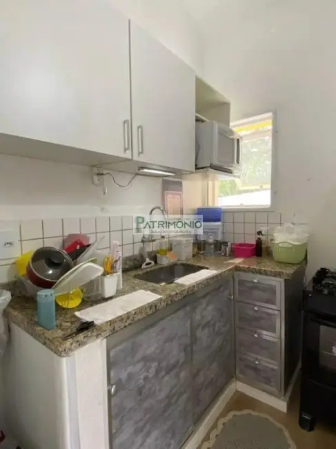 Foto 3 de Casa de Condomínio com 2 quartos à venda e para alugar, 80m2 em Jaguariuna - SP