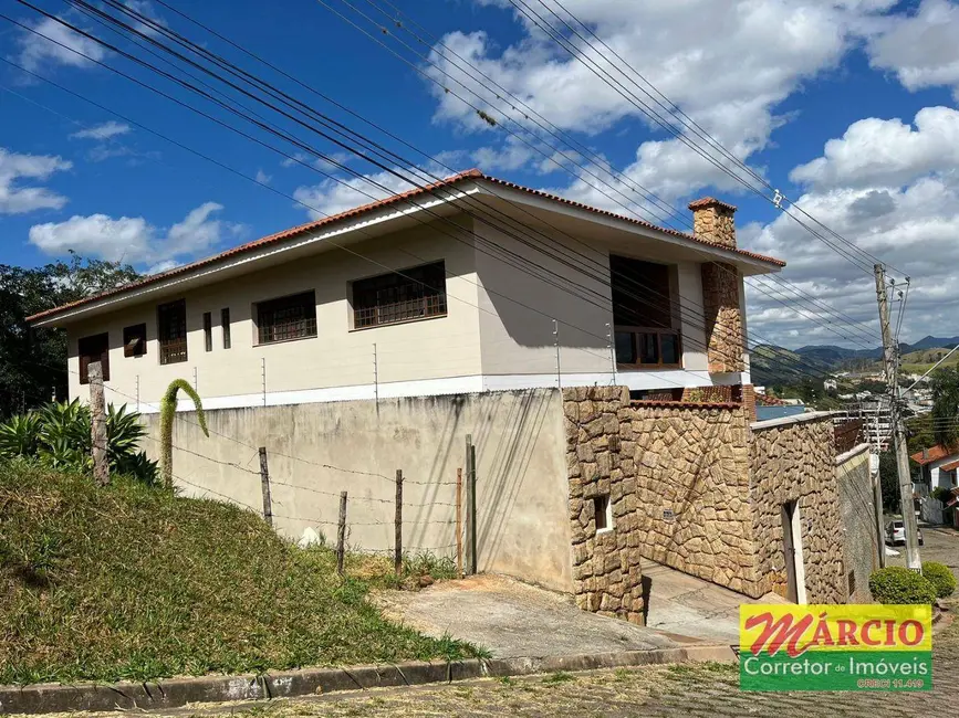 Casa com 4 quartos à venda, 528m2 em Morro Chic, Itajuba - MG - imagem 3 Foto 3 de Casa com 4 quartos à venda, 528m2 em Morro Chic, Itajuba - MG