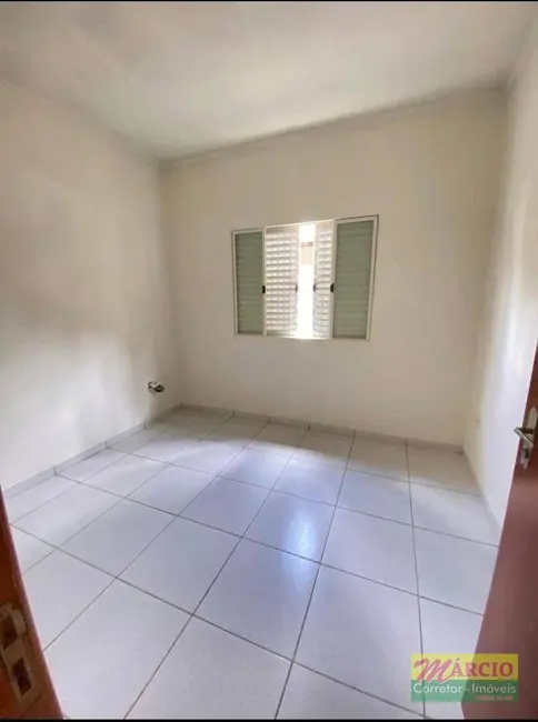 Foto 5 de Casa com 2 quartos à venda, 596m2 em Pirangucu - MG