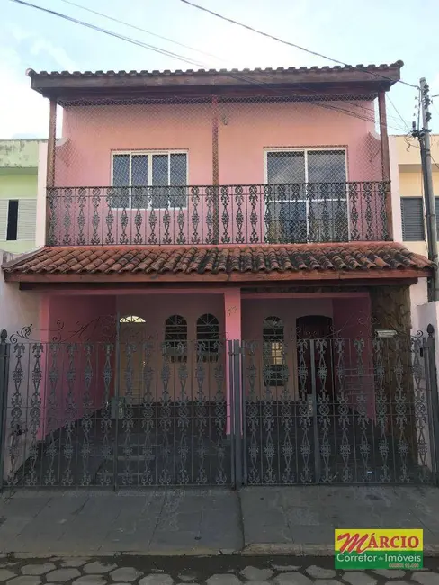Foto 1 de Sobrado com 3 quartos à venda, 129m2 em Porto Velho, Itajuba - MG