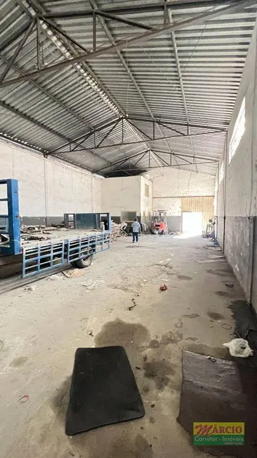 Foto 3 de Armazém / Galpão para alugar, 300m2 em Distrito Industrial, Itajuba - MG