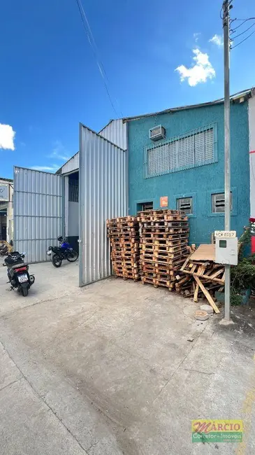 Foto 1 de Armazém / Galpão para alugar, 600m2 em Distrito Industrial, Itajuba - MG