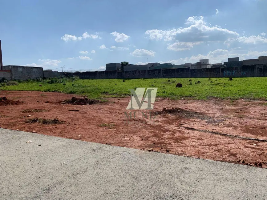 Foto 3 de Terreno / Lote à venda, 1933m2 em Parque Ortolândia, Hortolandia - SP