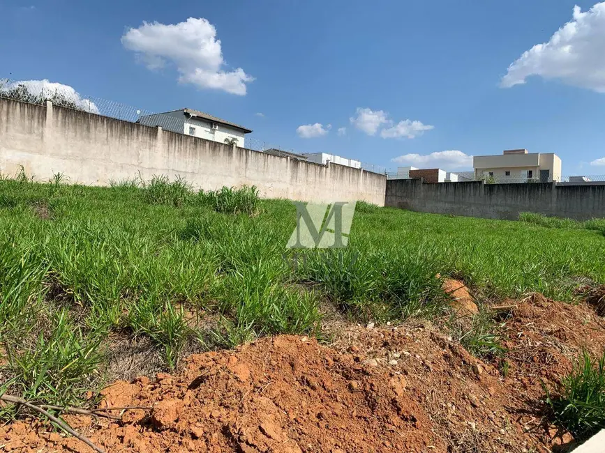 Foto 3 de Terreno / Lote à venda, 2166m2 em Jardim Santa Amélia, Hortolandia - SP