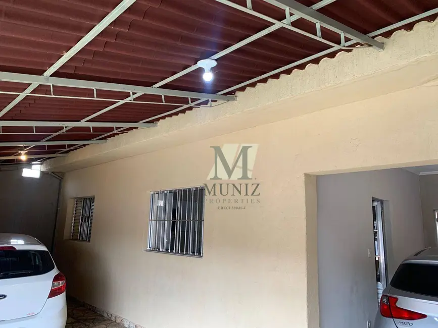 Foto 2 de Casa com 2 quartos à venda, 250m2 em Jardim Santo André, Hortolandia - SP