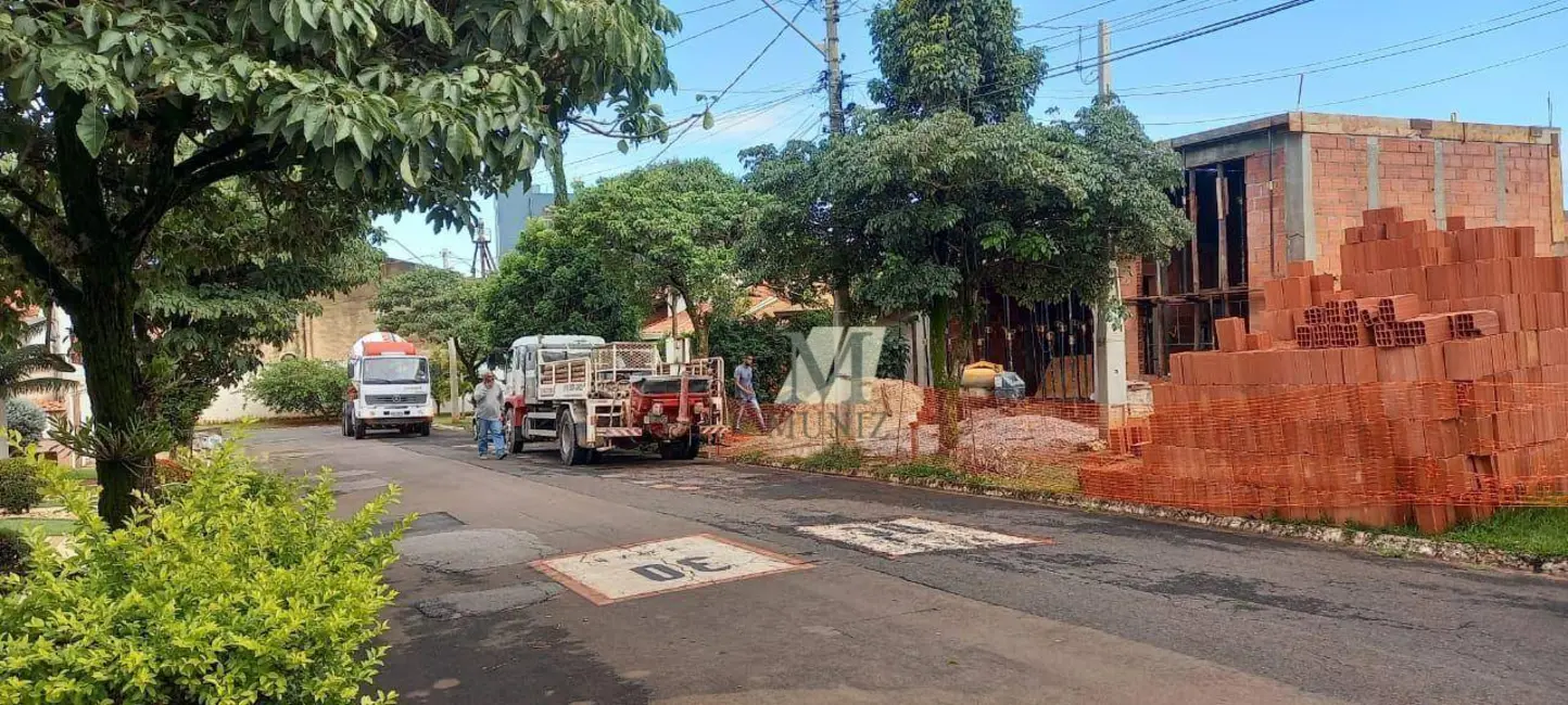 Casa de Condomínio com 3 quartos à venda, 256m2 em Paulinia - SP - imagem 4 Foto 4 de Casa de Condomínio com 3 quartos à venda, 256m2 em Paulinia - SP