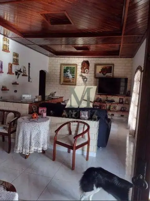 Foto 3 de Casa com 3 quartos à venda, 2035m2 em Pereiras - SP