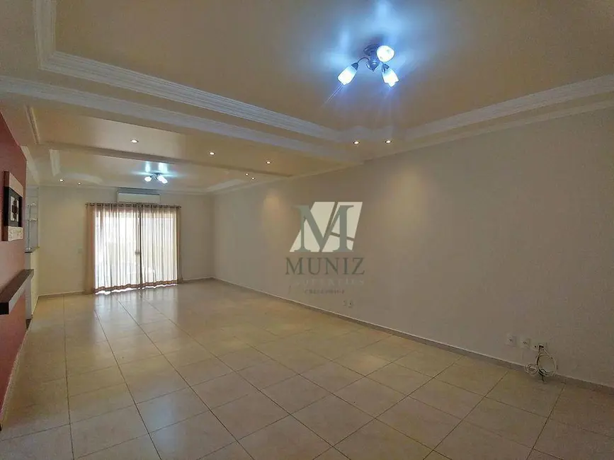 Foto 2 de Casa de Condomínio com 3 quartos para alugar, 300m2 em João Aranha, Paulinia - SP