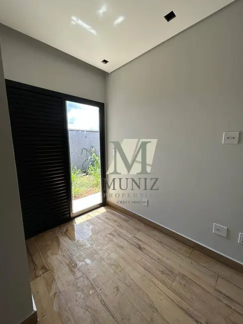 Casa de Condomínio com 3 quartos à venda, 200m2 em São Bento, Paulinia - SP - imagem 8 Foto 8 de Casa de Condomínio com 3 quartos à venda, 200m2 em São Bento, Paulinia - SP