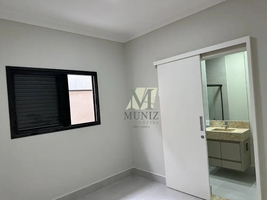 Foto 5 de Casa de Condomínio com 3 quartos à venda, 200m2 em Vila Monte Alegre, Paulinia - SP