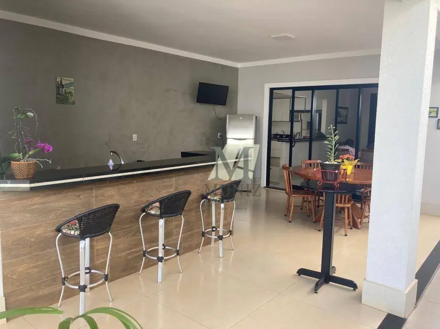 Casa de Condomínio com 3 quartos à venda, 390m2 em Paulinia - SP - imagem 5 Foto 5 de Casa de Condomínio com 3 quartos à venda, 390m2 em Paulinia - SP