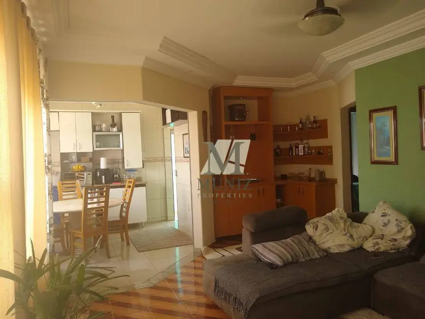 Foto 9 de Casa com 3 quartos à venda, 300m2 em São Luiz, Paulinia - SP