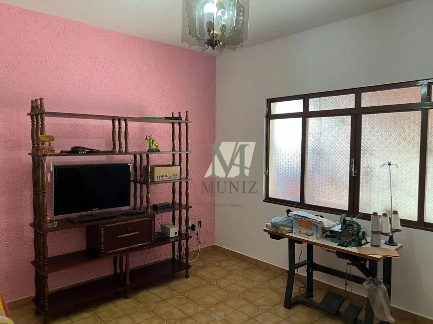 Foto 5 de Casa com 3 quartos à venda, 300m2 em Vila Bressani, Paulinia - SP