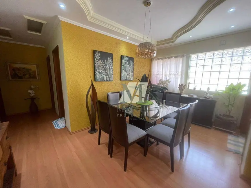 Foto 9 de Casa com 3 quartos à venda, 200m2 em Paulinia - SP