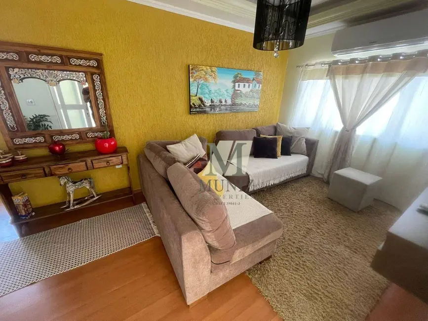 Foto 4 de Casa com 3 quartos à venda, 200m2 em Paulinia - SP