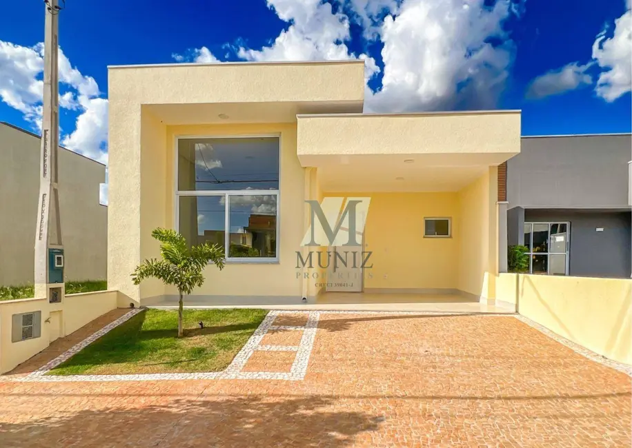 Foto 1 de Casa de Condomínio com 3 quartos à venda, 200m2 em Paulinia - SP