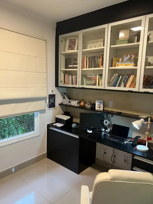 Foto 6 de Casa de Condomínio com 3 quartos à venda e para alugar, 390m2 em Paulinia - SP