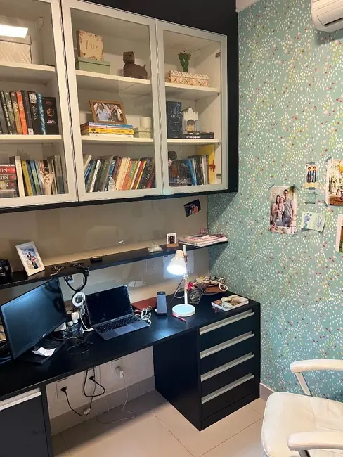 Foto 7 de Casa de Condomínio com 3 quartos à venda e para alugar, 390m2 em Paulinia - SP