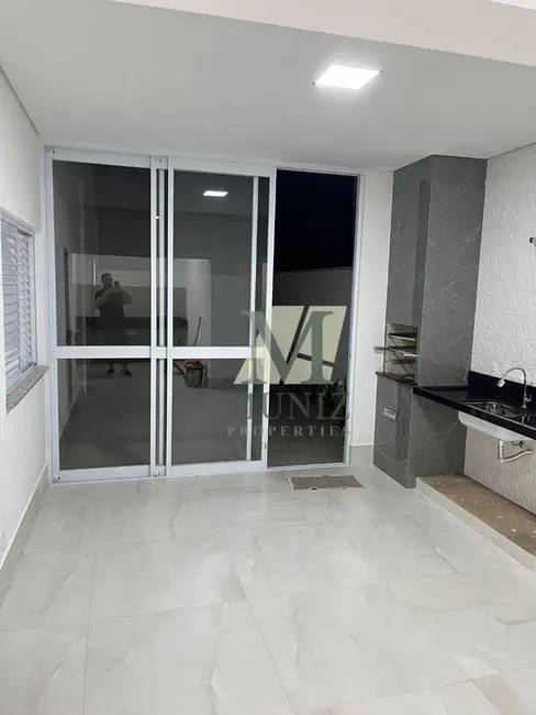 Casa de Condomínio com 3 quartos à venda, 200m2 em São Bento, Paulinia - SP - imagem 5 Foto 5 de Casa de Condomínio com 3 quartos à venda, 200m2 em São Bento, Paulinia - SP