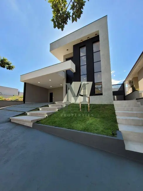 Foto 1 de Casa de Condomínio com 3 quartos à venda, 300m2 em Cacapava - SP