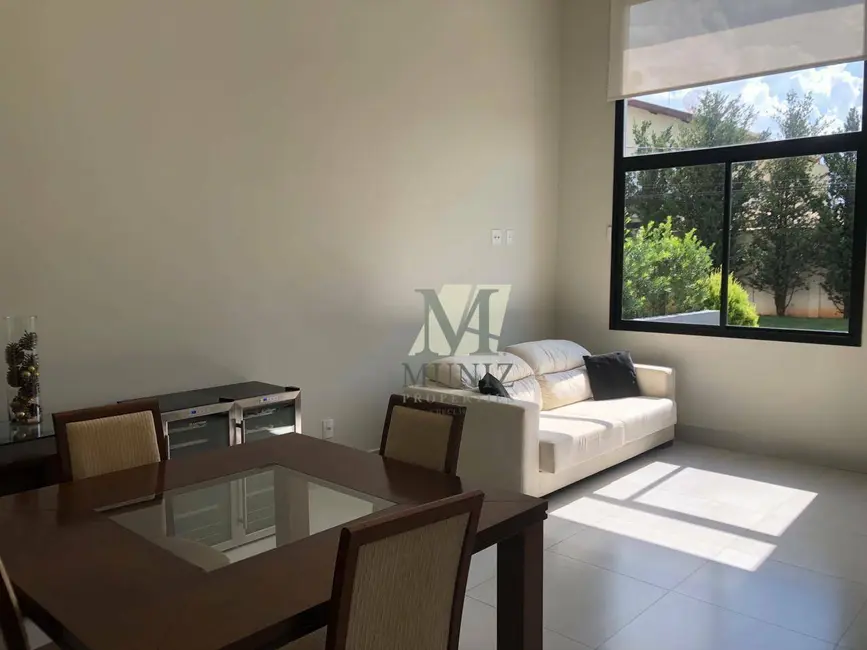Foto 6 de Casa de Condomínio com 3 quartos à venda, 300m2 em Jardim Planalto, Paulinia - SP