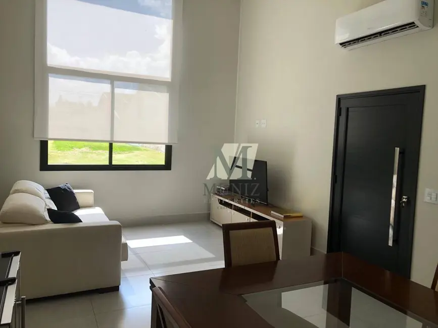 Foto 2 de Casa de Condomínio com 3 quartos à venda, 300m2 em Jardim Planalto, Paulinia - SP