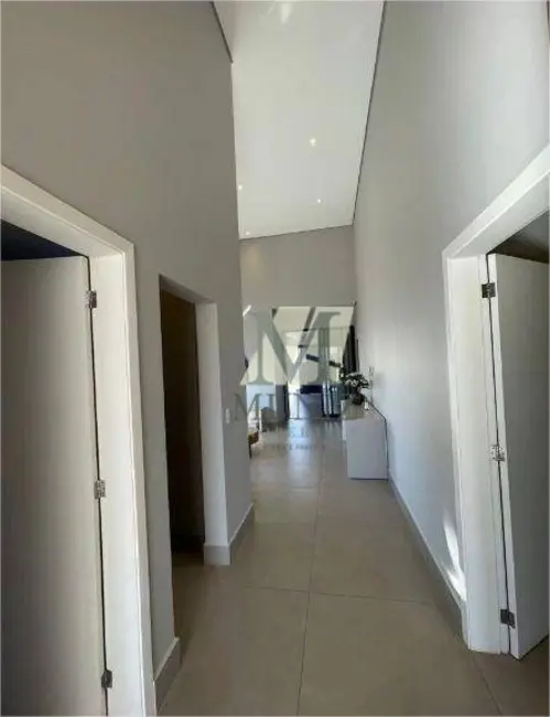 Casa de Condomínio com 3 quartos à venda, 368m2 em Jardim América, Paulinia - SP - imagem 4 Foto 4 de Casa de Condomínio com 3 quartos à venda, 368m2 em Jardim América, Paulinia - SP