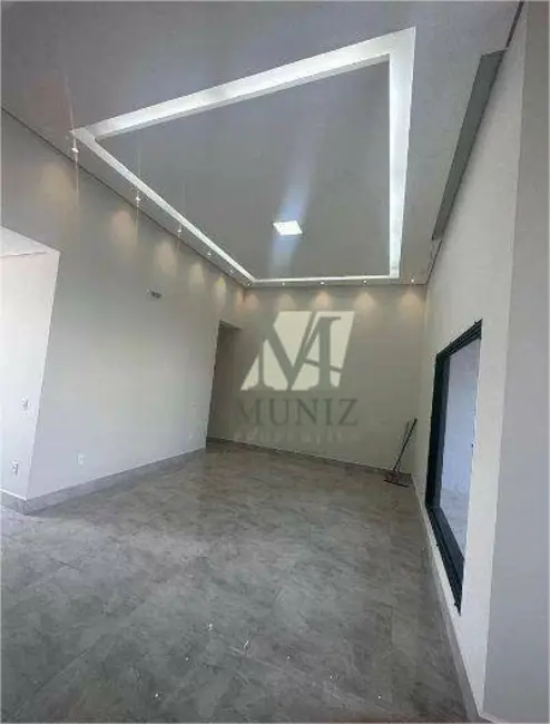 Casa de Condomínio com 3 quartos à venda, 200m2 em Vila Monte Alegre, Paulinia - SP - imagem 4 Foto 4 de Casa de Condomínio com 3 quartos à venda, 200m2 em Vila Monte Alegre, Paulinia - SP