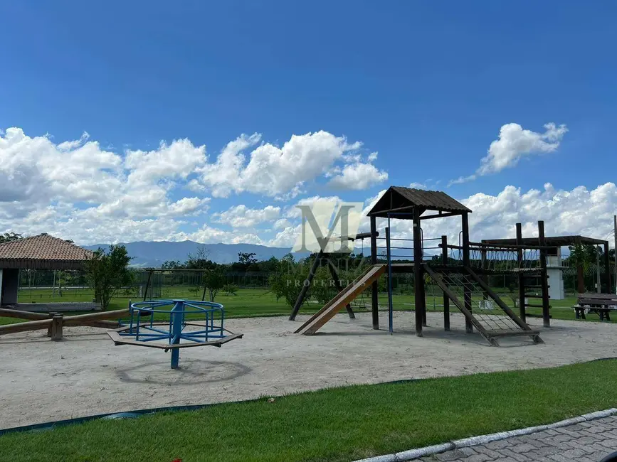 Foto 8 de Terreno / Lote à venda, 250m2 em Tremembe - SP