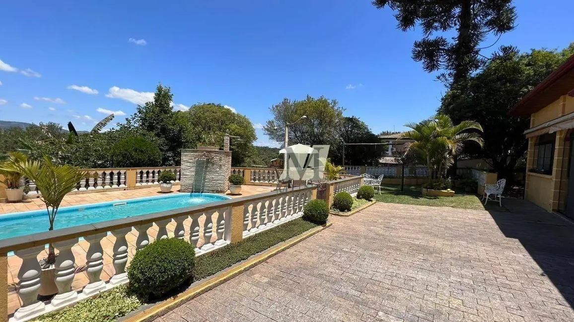 Foto 2 de Casa de Condomínio com 4 quartos à venda e para alugar, 2000m2 em Sapé I, Cacapava - SP