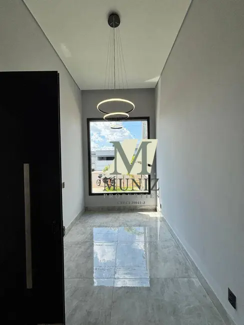 Casa de Condomínio com 3 quartos à venda, 200m2 em Vila Monte Alegre, Paulinia - SP - imagem 4 Foto 4 de Casa de Condomínio com 3 quartos à venda, 200m2 em Vila Monte Alegre, Paulinia - SP