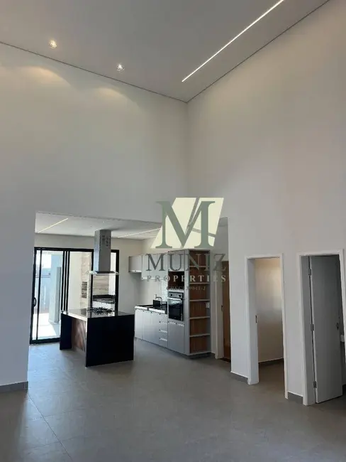 Foto 3 de Casa de Condomínio com 3 quartos à venda, 300m2 em Paulinia - SP