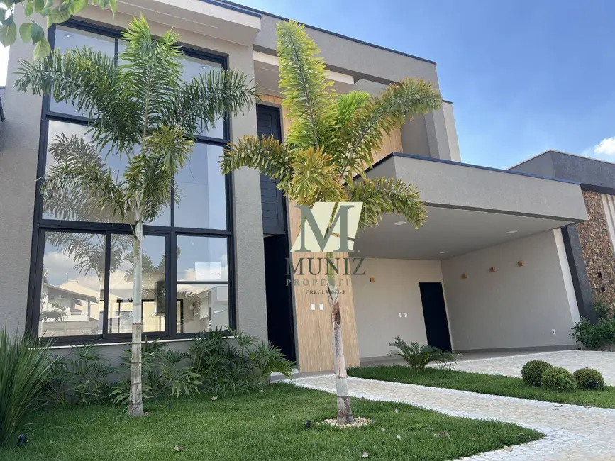 Foto 1 de Casa de Condomínio com 3 quartos à venda, 300m2 em Paulinia - SP